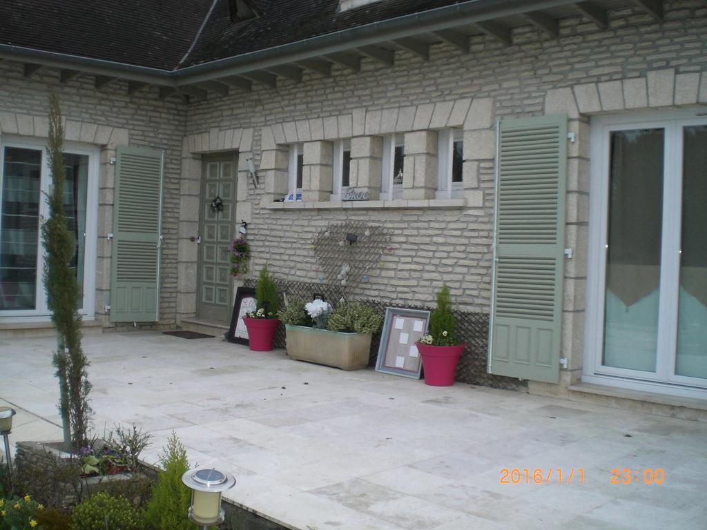 Chambres D'Hotes Le Clos Des Senteurs Malemort Luaran gambar